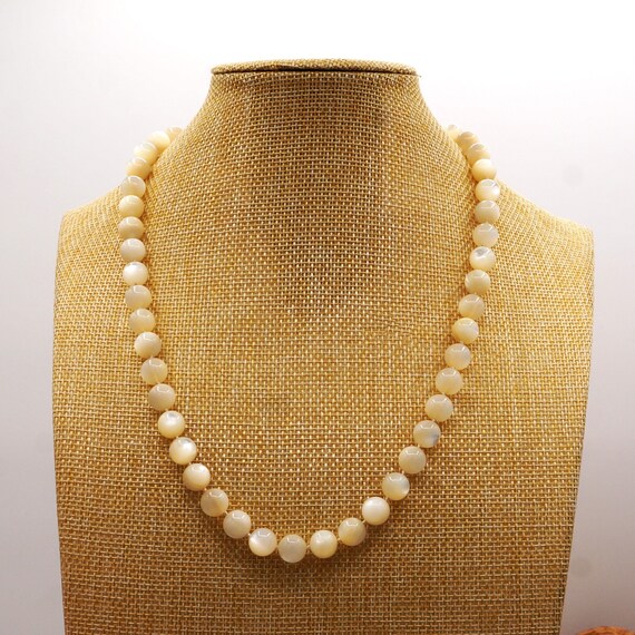 Vintage Mother of Pearl Bead Necklace Removable O… - image 4