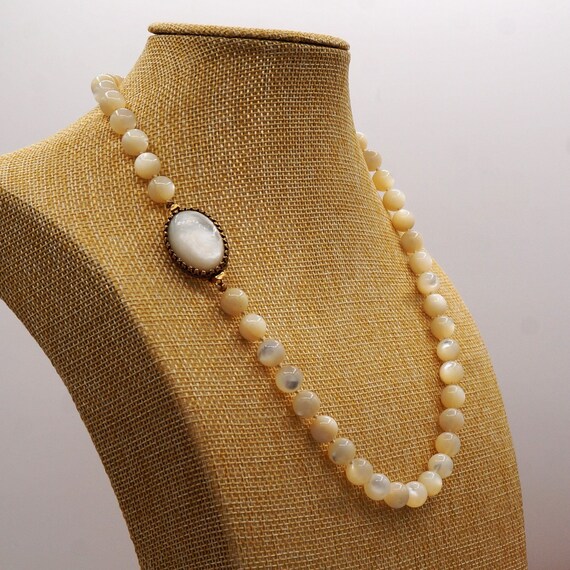 Vintage Mother of Pearl Bead Necklace Removable O… - image 1