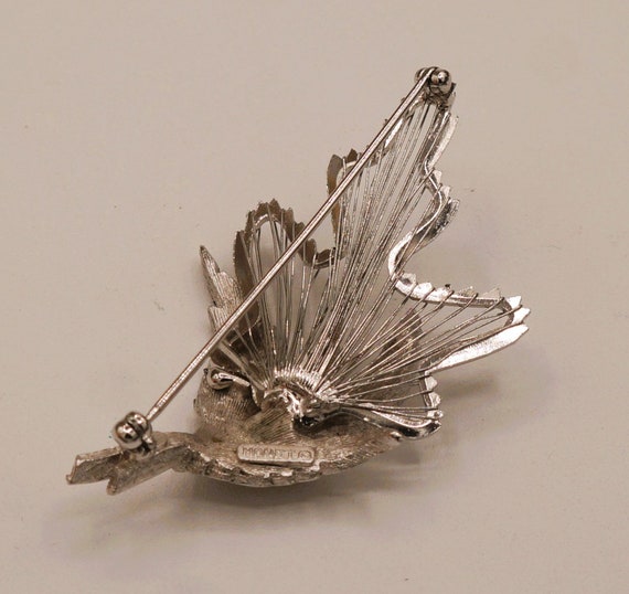 Monet Wire Openwork Leaf Silver Tone Brooch Pin w… - image 3