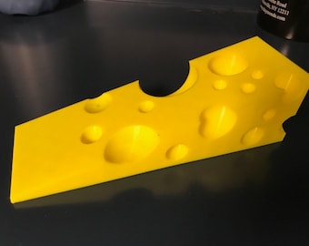 3D Printed Cheese Door Stop: Unique Bedroom Decor