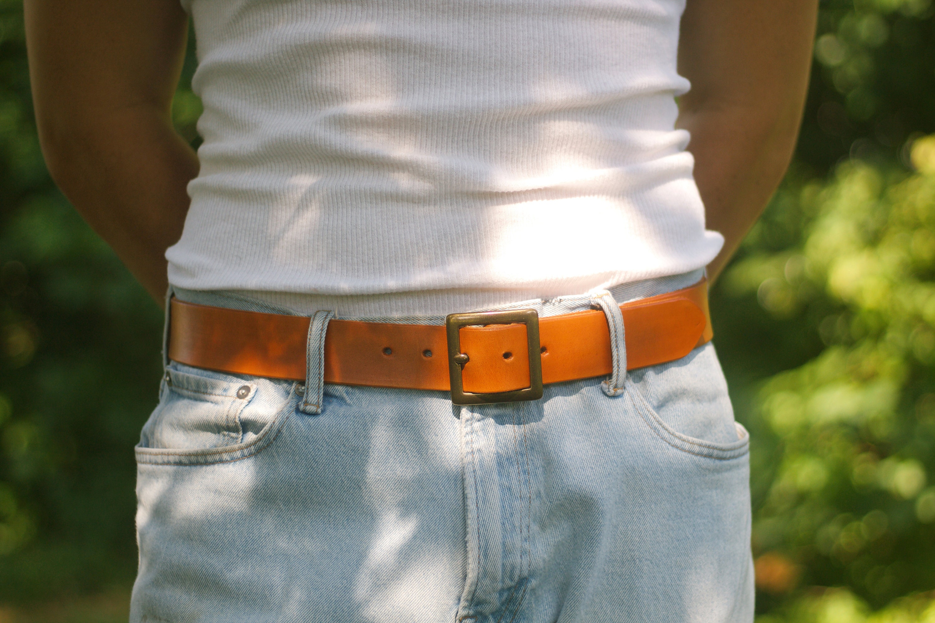 Luxury retro metal carved leather belt