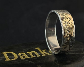 Sterling silver ring with gold, hammered on a rough stone - Men's Band - Sterling Silver Band- Wide Band - Woman Ring Silver