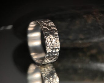 Gehämmerter Sterling Silber Ring - Ehering - Herrenring - Minimalistischer Ring - Männerring - Grauer Ring - Schlichter Ring - Einzigartiger