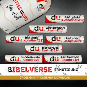 Op de afbeelding: Een set van 7 printbare labels voor chocolade repen met bemoedigende Bijbelteksten in het Duits. De labels zijn rood en wit met zwarte tekst en tonen het woord "du" (jij) in grote, vetgedrukte letters. De tekst bevat Bijbelteksten zoals "du bist geliebt" (jij bent geliefd) en "du bist stark" (jij bent sterk).