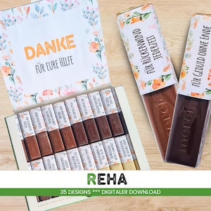 Op de afbeelding: Een doos Merci-chocolade met berichten als "Danke für eure Hilfe" en "Für Rückenwind jederzeit." De doos heeft een bloemenontwerp en bevat verschillende individueel verpakte chocoladerepen. Er zijn ook twee grotere chocoladerepen te zien.