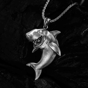 925 Sterling Silver Shark Necklace for Men – Bold Handmade Ocean Pendant – Nautical Marine Life Jewelry Gift – Masculine Statement Piece
