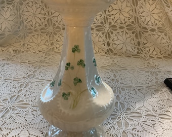 Belleek Vase “Daisy Spill” with Irish Shamrocks