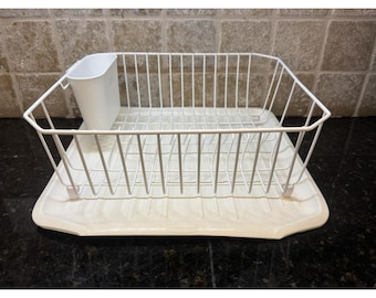 Vintage White Rubbermaid Dish Drainer Drying Rack Coated Wire With Sloped Mat