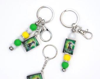 Heir of Fire Mini Book Keychain – Sarah J. Maas Fantasy Charm, Throne of Glass Merch, Bookish Gift for SJM Fans