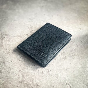 Cartera de piel de cocodrilo vegana mate