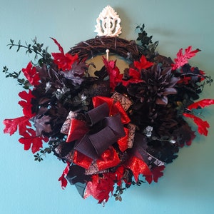 Black & Red Wreath