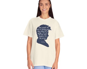 Camiseta con cita literaria en silueta / Retrato de perfil con guion