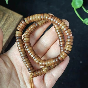 Prayer Beads Mala Yak Bone Rosary Mala Nepalese Buddhist Yak Bone Vintage Tibetan Necklace Meditation Beads Pendant Nepal Buddhist giftPX005
