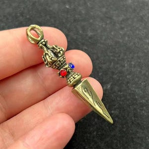 Mini  Vajra phurpa Nepal Collectibles,Tantra Buddhism Talisman Charm Mythical Buddhism Dorje Vajra Phurba Tibetan Brass Amulet Handmade gift