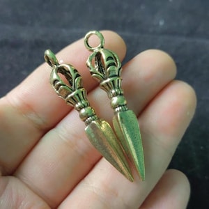 2pcs Tibetan Buddhism Dorje Vajra Phurba Brass Amulet Handmade Collectibles, Tantra Buddhism Talisman Charm Mini tiny Vajra phurpa Exorcism