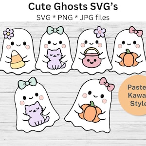 Puede incluir: Archivos SVG de fantasmas lindos en un estilo pastel y kawaii. La imagen presenta ilustraciones de fantasmas blancos, cada uno con accesorios únicos como lazos, flores, caramelos de maíz, calabazas, un gato y una bolsa de truco o trato. El texto en la parte superior dice "Cute Ghosts SVG's".