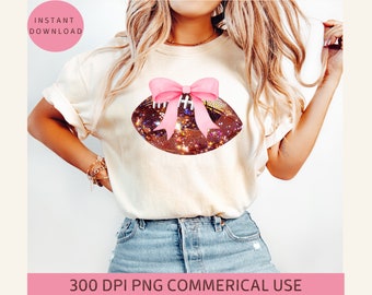 Futebol Coquette, Dia de jogo de futebol, Futebol de discoteca, Futebol brilhante, Mãe do futebol, Esportes png, Laço de futebol, Camisa de futebol, Preppy png