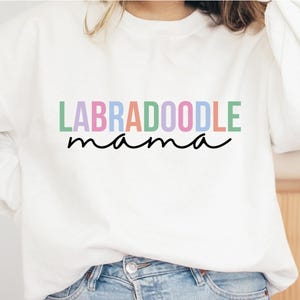 Mamá Labradoodle Png, Regalo Mamá Labradoodle Png, Amante De Los Perros Png, Diseño De Camiseta Mamá Perro Png, Regalo Mamá Perro Png, Diseño Moderno Mamá Perro Png