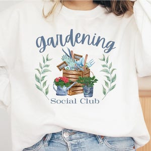 Gartenarbeit Png, Pflanzenliebhaber Png, Garten Coquette Png, Gartenarbeit Coquette Shirt Design, Garten Social Club Png, Pflanzenmutter Coquette Png