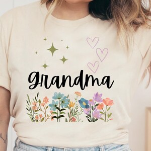 Vovó Png, Design de camisa de vovó, Presente de vovó, Vovó de flores silvestres, Vovó Floral Png, Presente de vovó para ser, Ideia de presente de vovó