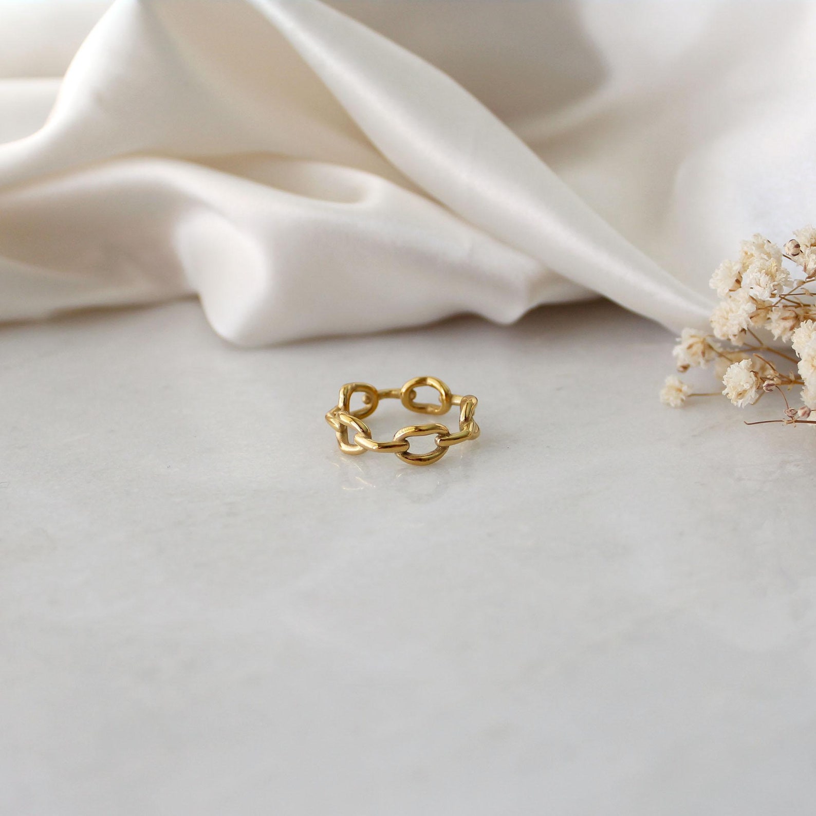 Golden Rings With Chain Thick Chain Gold Ring - Buckle Chain Gold Ring, Cuban Link Chain Ring ...