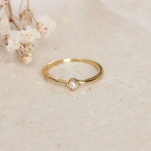 Small Pearl Gold Ring - Stud Pearl Ring, Gold Layering Ring, Freshwater Pearl Ring, Stackable Delicate Ring, Single Pearl Ring, Jewelry Gift