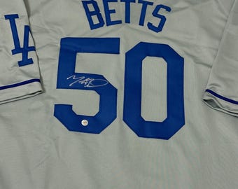 Mookie Betts Los Angeles Dodgers signerad basebolltröja i originalsäkert material.