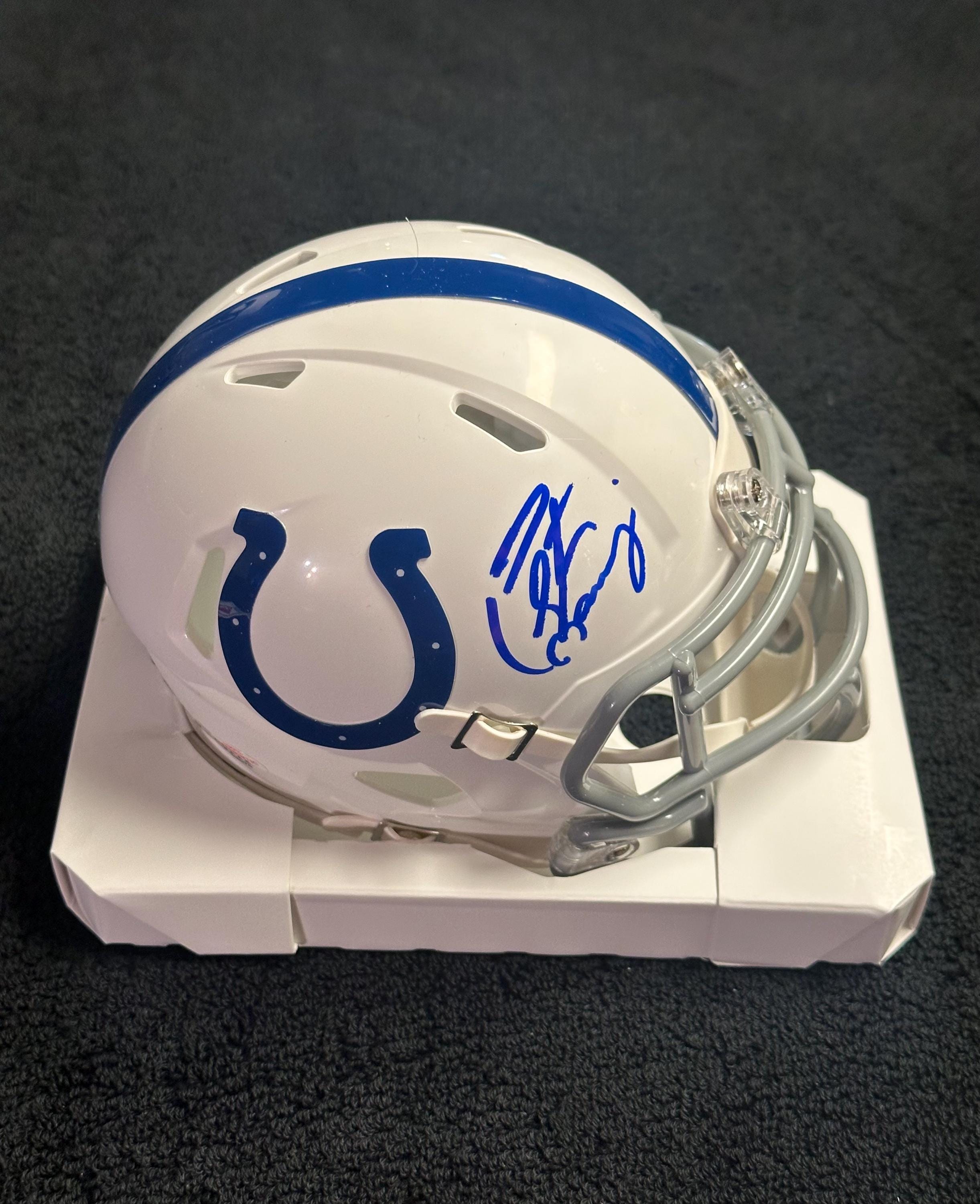 ペイトンマニング サイン入り ヘルメット ペイトン・マニング サイン入り インディアナポリス・コルツ