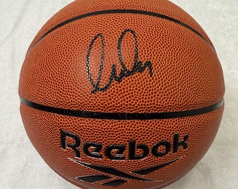 Luka Doncic Los Angeles Lakers gesigneerd basketbal op volledige grootte (COA)