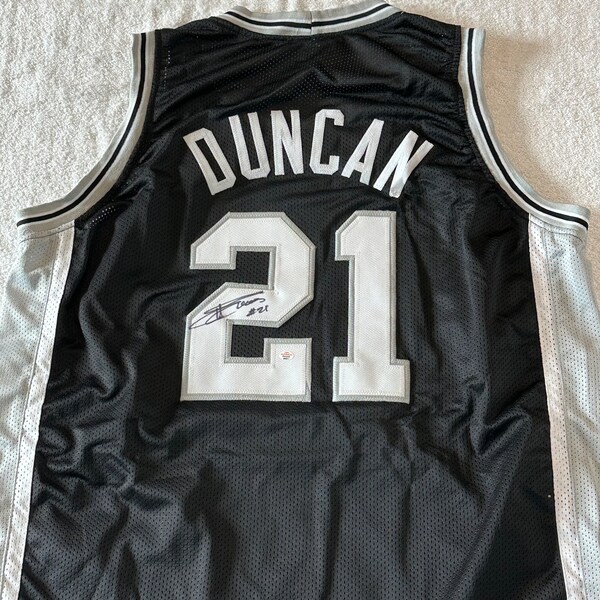 Tim Duncan Signed San Antonio Spurs Basketball Jersey COA