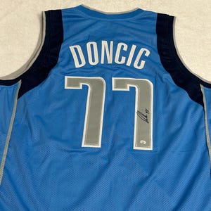 RGK】LUKA DONČIĆ SGA直筆サイン入りユニフォーム 直筆サイン