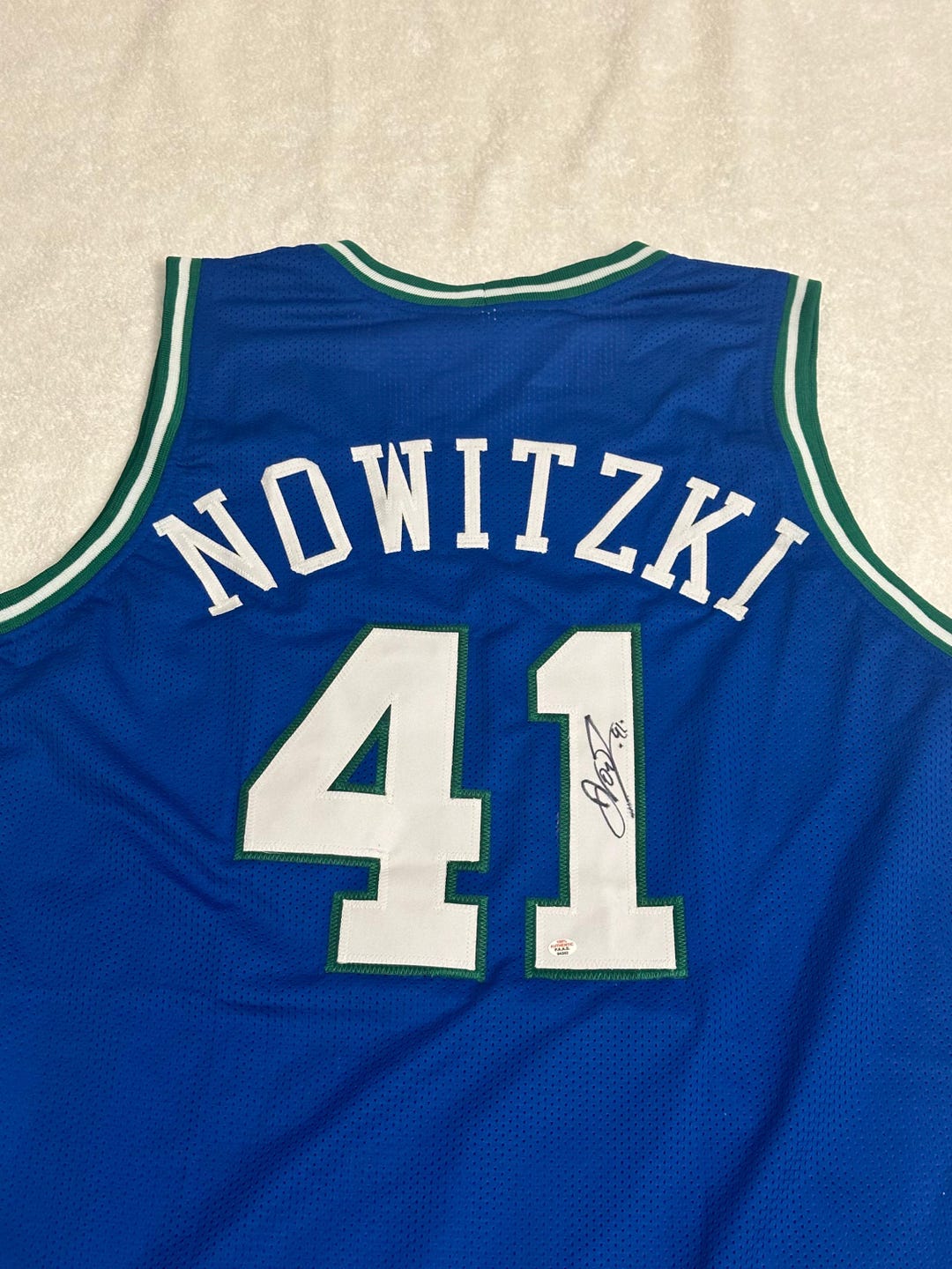 Dirk Nowitzki Signed Dallas Mavericks Basketball Jersey With COA - Etsy
