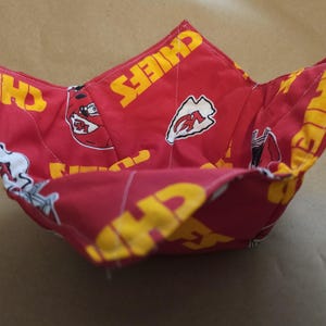 KC Chiefs Bowl Cozie