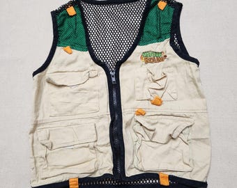 Vintage Nature Bound Kids Safari Vest Tan Green Mesh Cargo Pockets Fishing Explorer Outdoor Camp Gorpcore Youth Vest