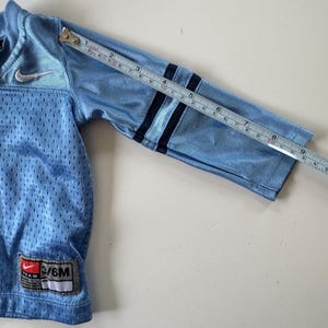 Vintage Nike UNC Tar Heels Babytröja 3-6 månader Carolina Blå Nummer 1 Y2K Mini Sportswear Gameday Kidcore bild 11