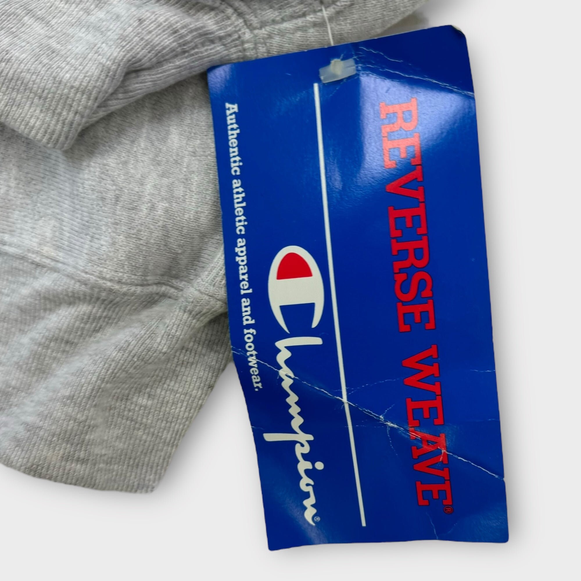 NWT Deadstock 90s Vintage Kids Champion Reverse Weave Snap NWT Deadstock 90s Vintage Kids Champion Reverse Weave Snap