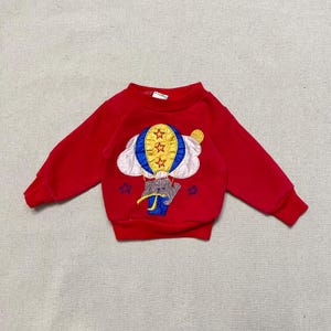 90s Kids Infant Baby Vintage Elephant Ballons Cute Patch Red Longsleeve Sweatshirt Top / 3m 6m