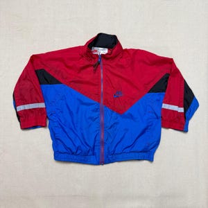 90s Kids Vintage Nike Red Blue Multicolour Hidden Hood with Light Reflector Windbreaker Light Jacket / 6y 7y 8y