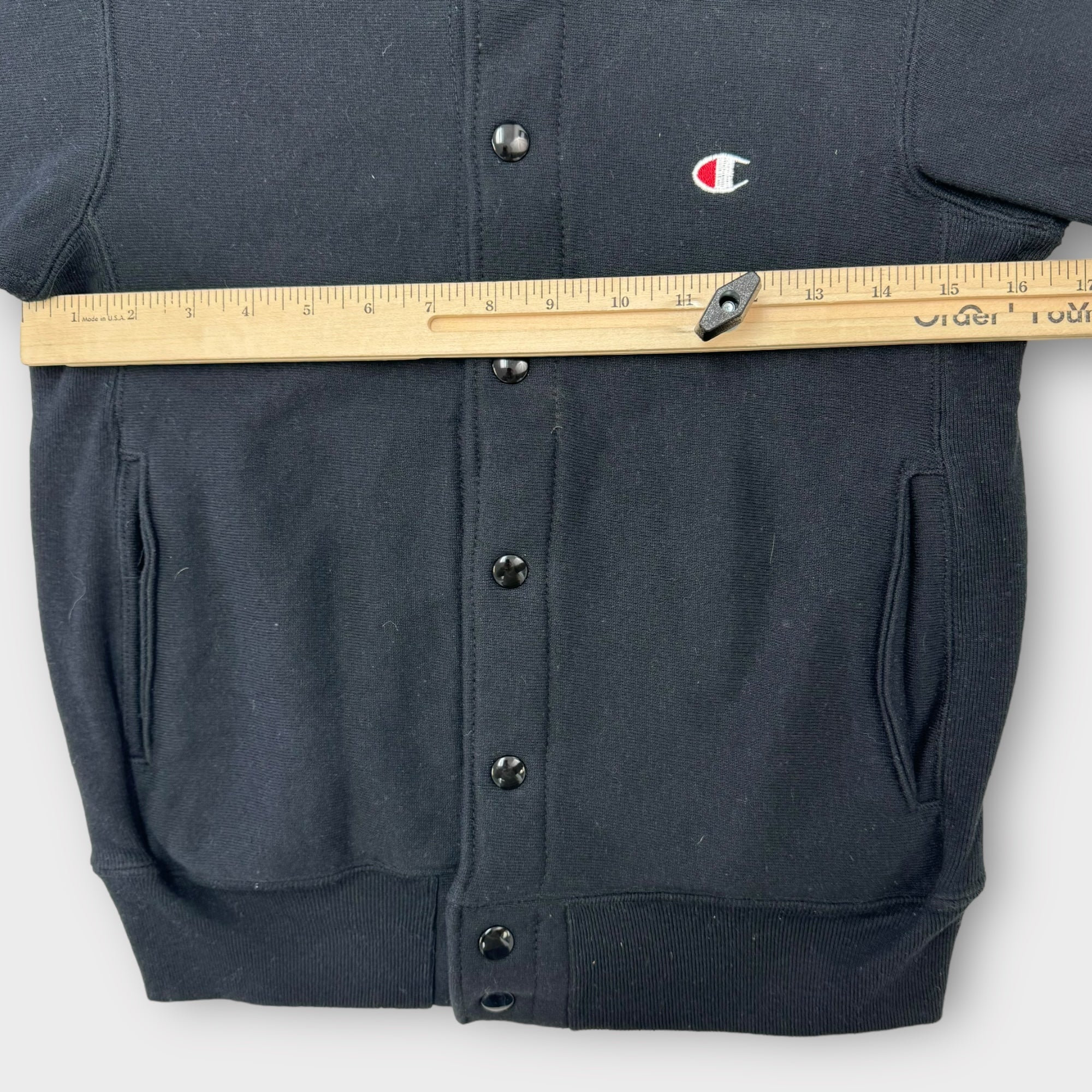 Deadstock NWT 90s Champion Kids Reverse Weave Black Snap Deadstock NWT 90s Champion Kids Reverse Weave Black Snap