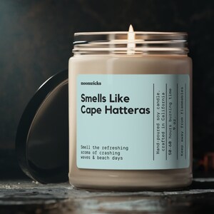 Smells Like Cape Hatteras North Carolina Soy Wax Candle, Cape Hatteras Decoration Candle, North Carolina Gift, Eco Friendly 9oz. Candle