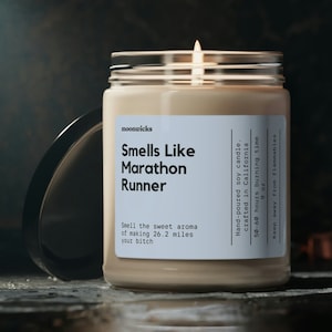 Vela de cera de soja con olor a corredor de maratón, regalo para corredor de maratón, regalo de maratón, vela de decoración de maratón, ecológica de 9 oz. Vela