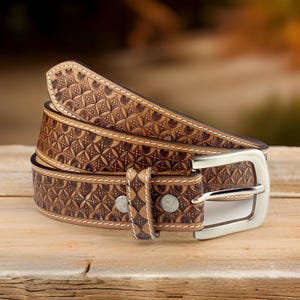 Personalized Genuine Leather Belt, Father&#39;s Day Gift, Custom Engraved Mens Belt, Anniversary Gifts for Husband, Gifts for Him