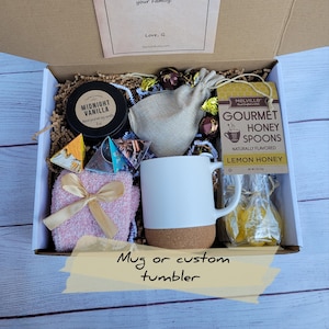Custom &quot;Warm and Cozy&quot; BOX TO GIFT for woman,  perfect gift for her for any occasion, gift box for her, Woman&#39;s gift box, Gift basket
