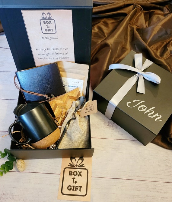 The perfect gift for him 80+ Gift Ideas for Men for Christmas - Lovely Lucky Life main image 2
