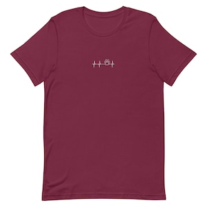 Embroidered Dog Heartbeat t-shirt