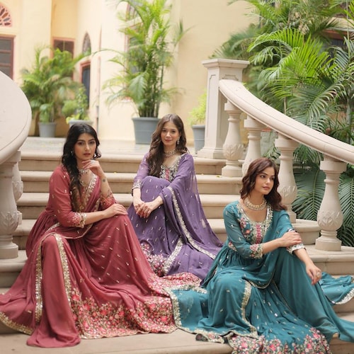 Completo Kurta Palazzo Donna In Cotone Stampato – 3 Pezzi (Kurta, Pantalone, Dupatta) - Foto 3