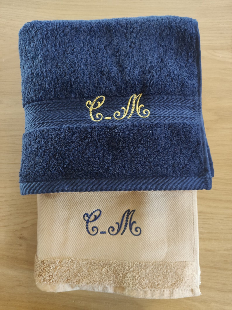 Serviette de bain personnalisée image 2