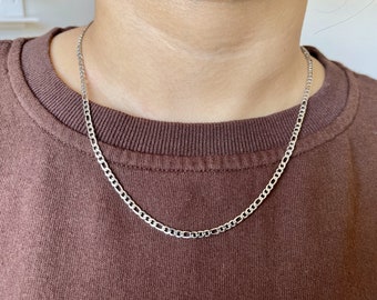 silver 3mm figaro chain necklace for men or women / Men's chain necklace / stainless steel water safe / men's gold chain necklace
