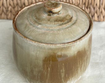 Handmade Ceramic Lidded Jar – Neutral Off-White & Earth Tone Glaze | Kitchen Storage Canister | Bathroom Organizer 3 of 3