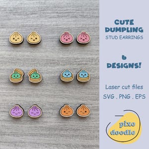 Può includere: Dodici orecchini a lobo con sei diversi design di ravioli con faccine sorridenti in giallo, rosa, verde, blu, viola e arancione. Il testo recita CUTE DUMPLING STUD EARRINGS 6 DESIGNS! Laser cut files SVG . PNG . EPS e pixo doodle.